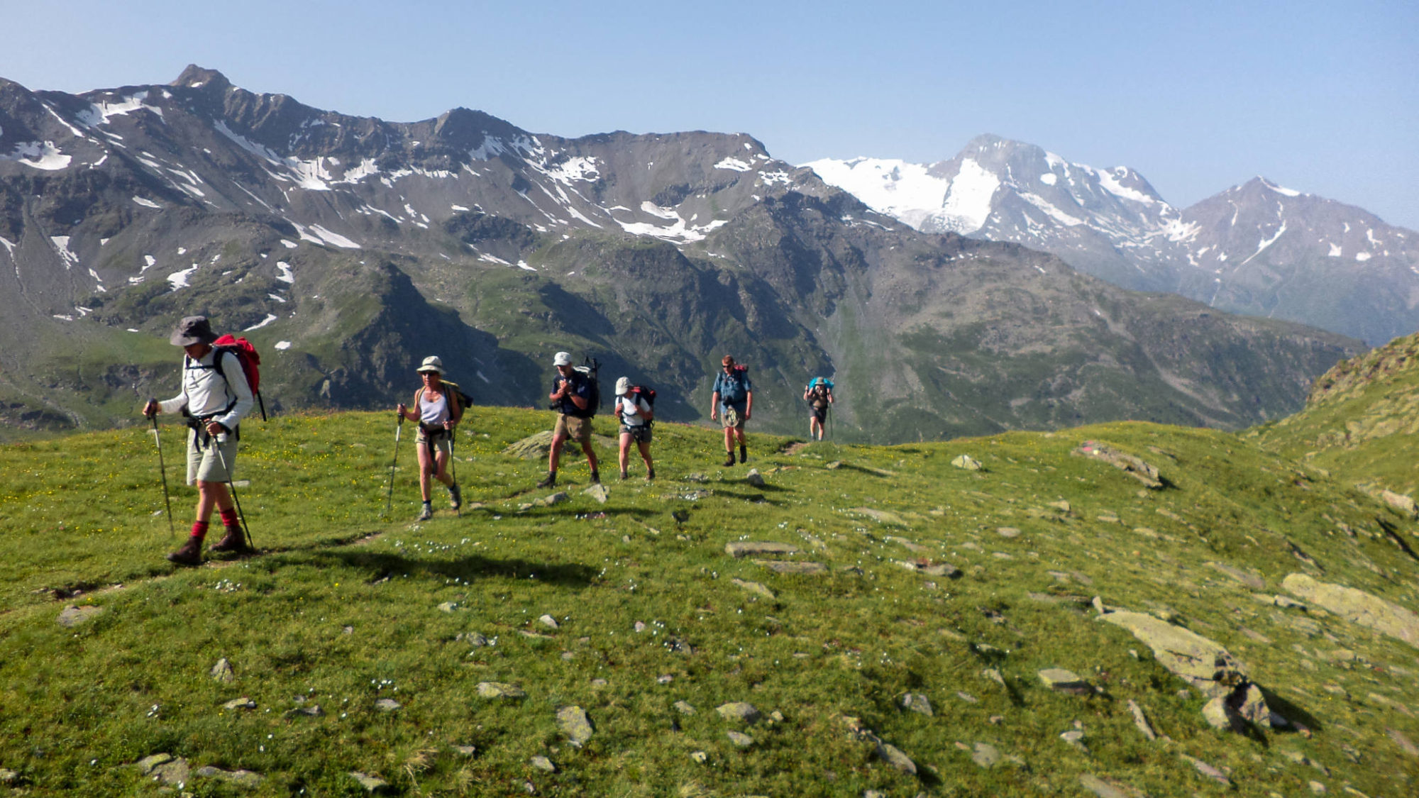 La montée au lac noir et le Mont-Pourri en toile de fond