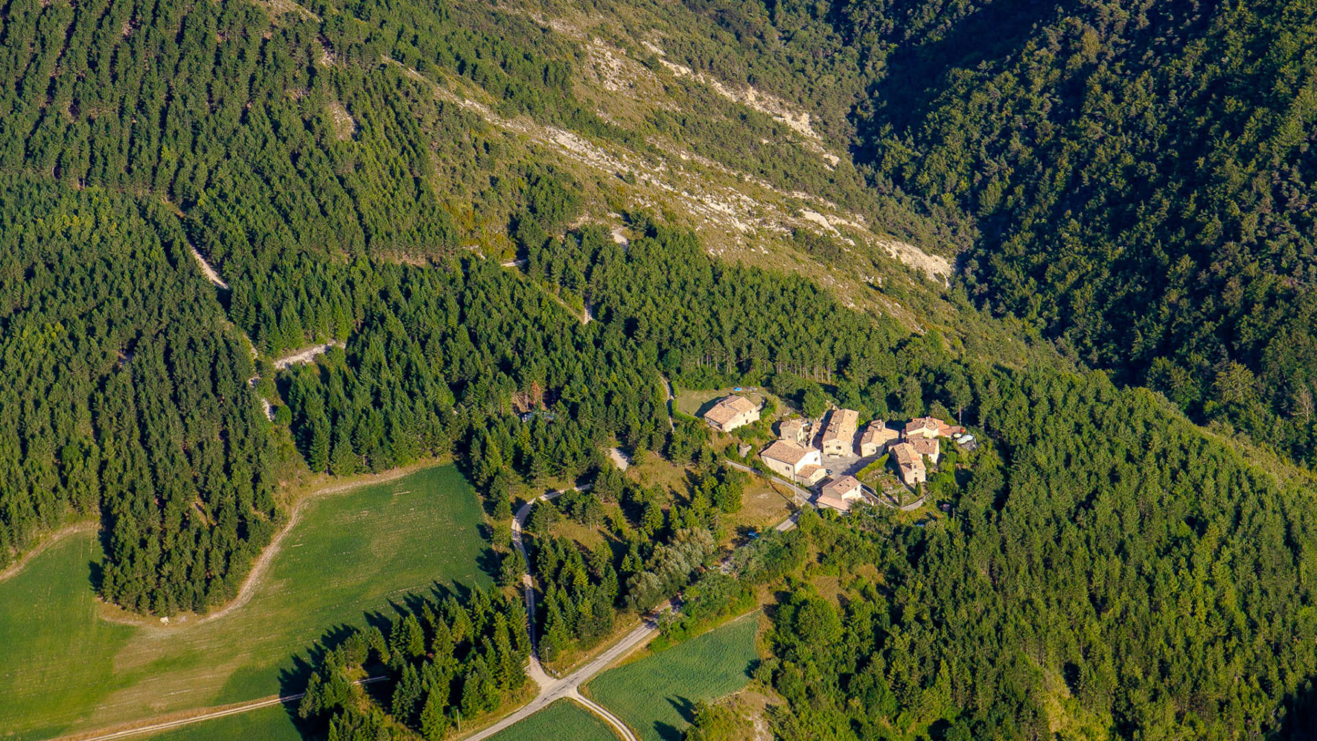 Sur les pas des Huguenots, le village de la Chaudière