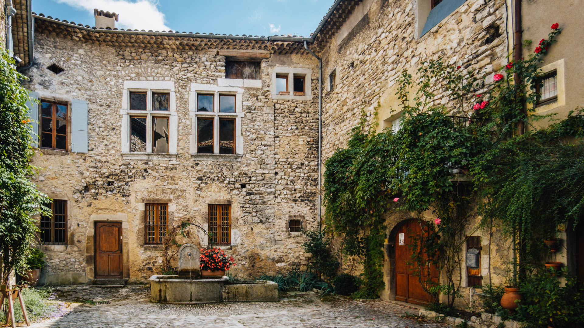 Placette dans le village classé de Châtillon en Diois