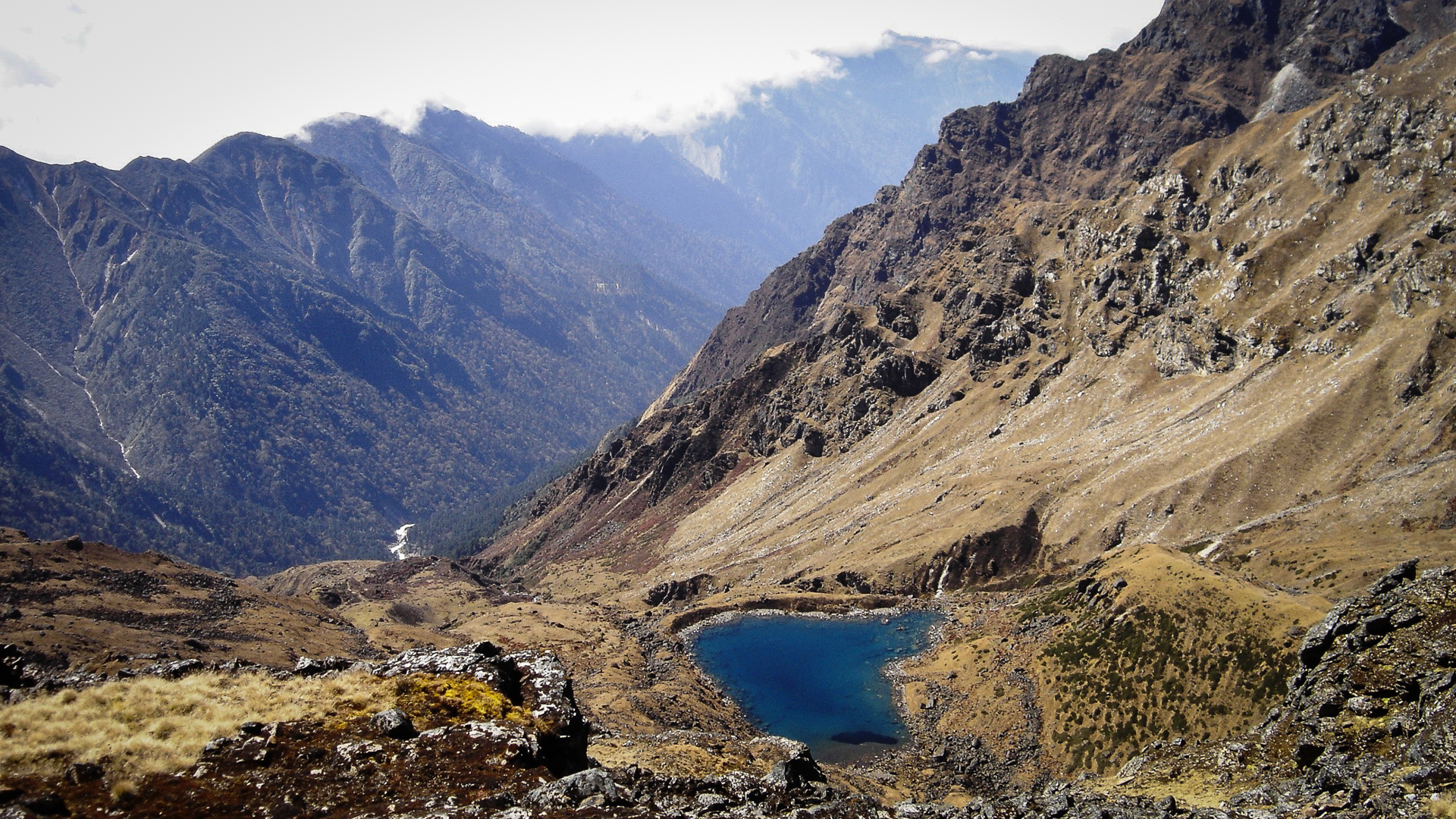 Ambiance sauvage sur le trek du Kanchenjunga