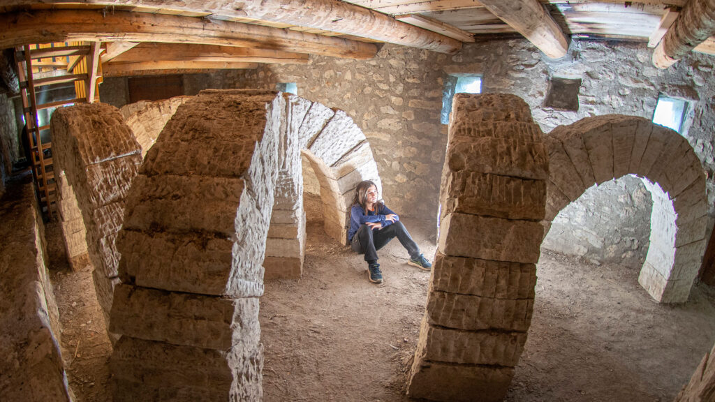 Rando Land Art : les arches de pierre La Ferme Belon © lenaturographe