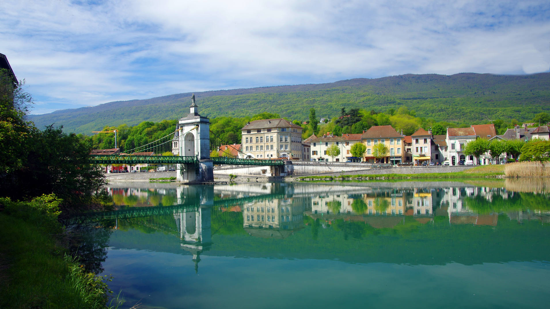 Seyssel, sur les bords du Rhône