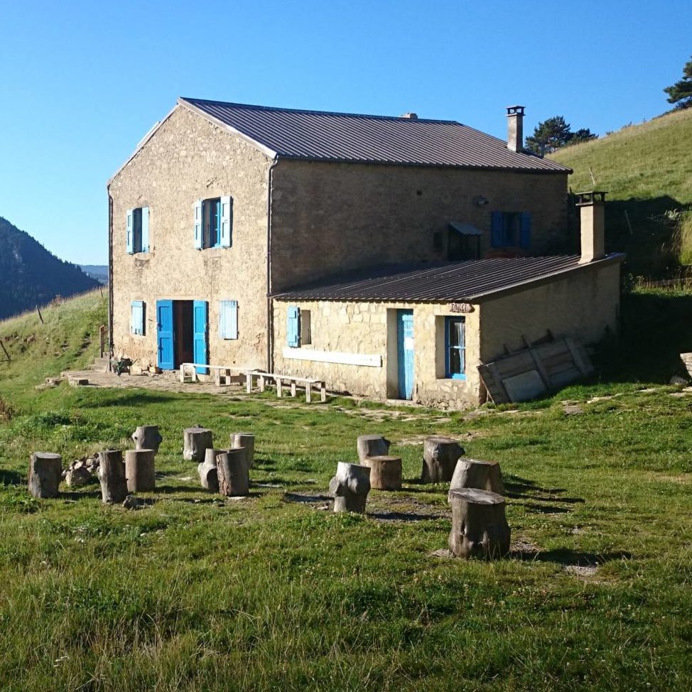 gîte d'alpage la Tour de Borne