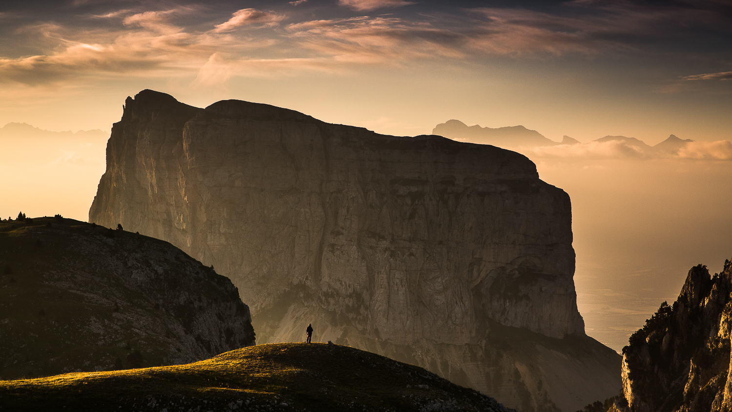 Falaise du Mont Aiguille avec une belle lumière
