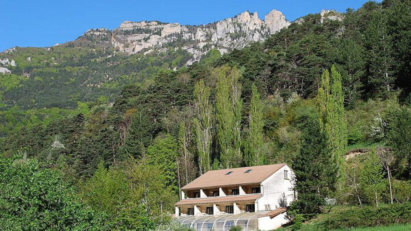 hôtel Le Mont Barral aux Nonnières
