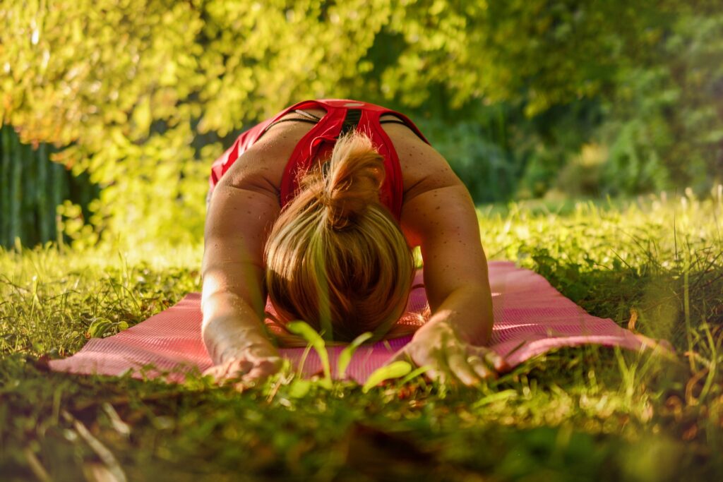 yoga en pleine nature dans le Vercors