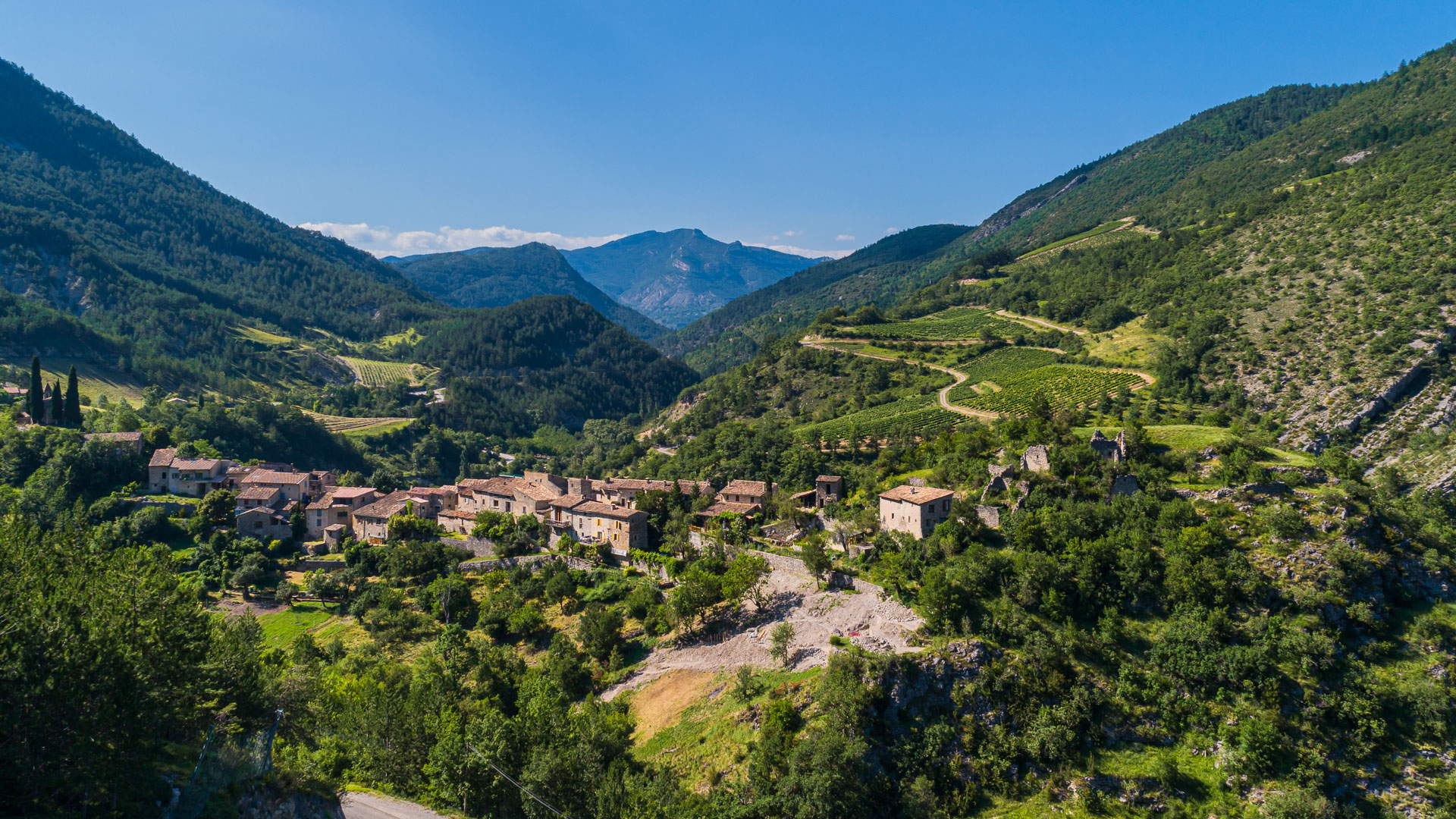 Le village de St Benoît en Diois