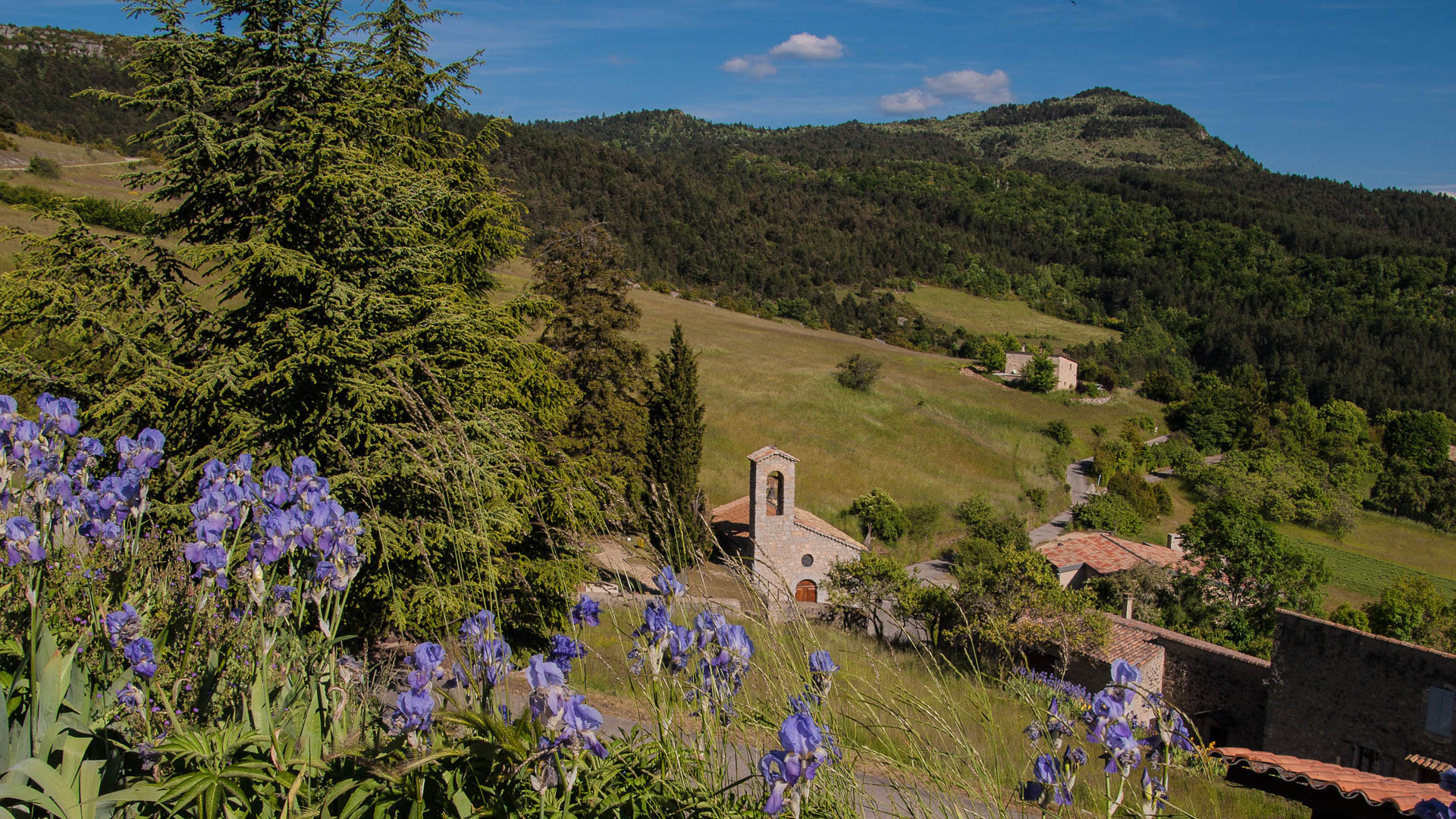 Le village de Rimon dans la Drôme