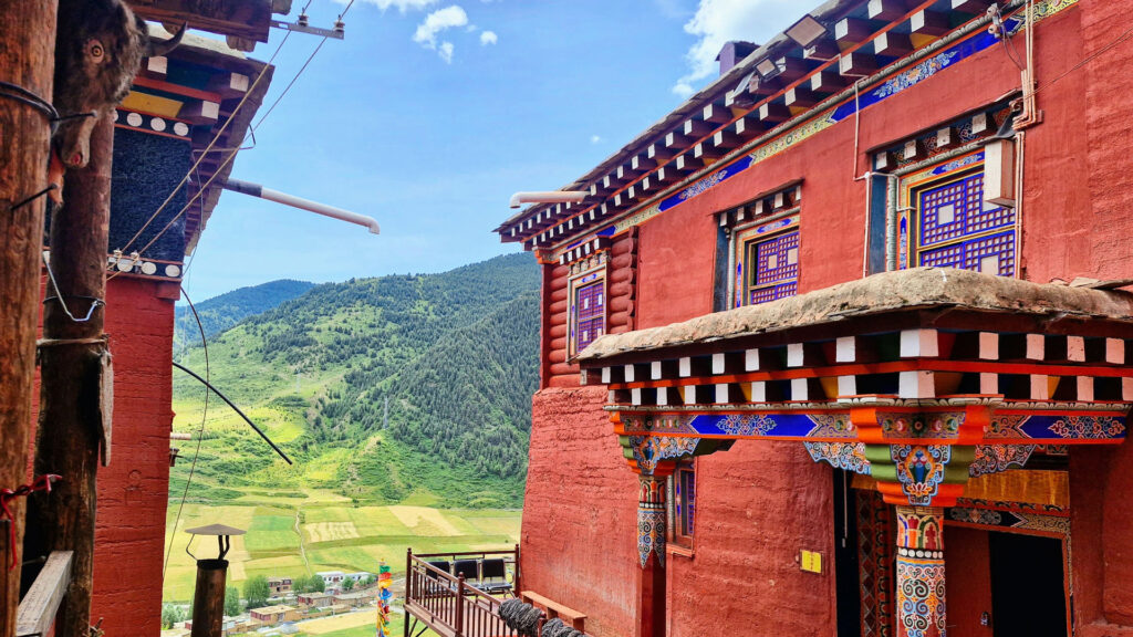 Le monastère de Dzongar au Tibet oriental