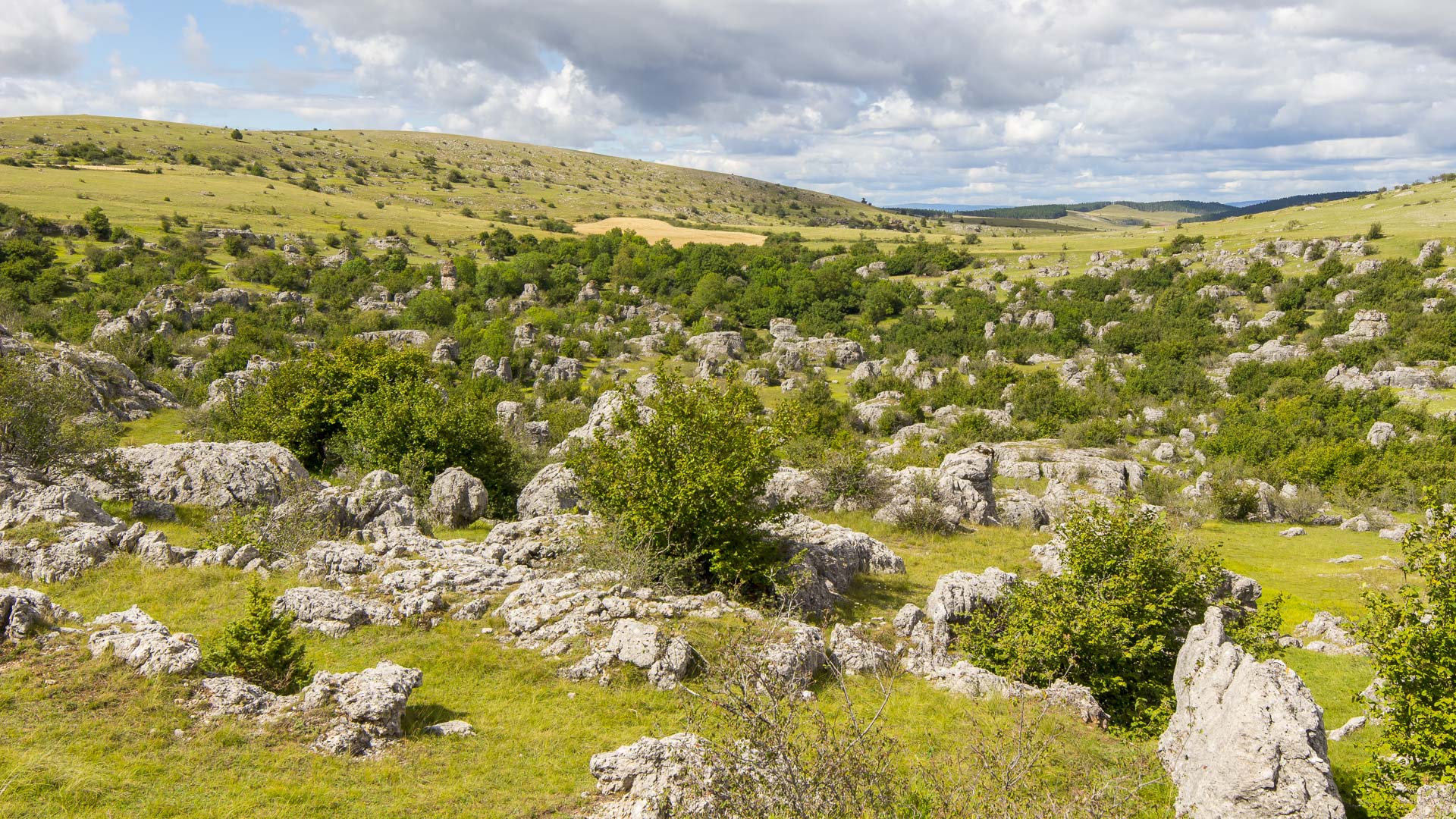 Chaos de Nîmes-le-Vieux, dans le Parc national des Cévennes