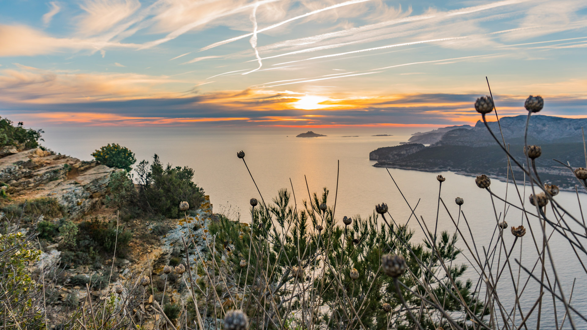 Lumière du soir sur les Calanques
